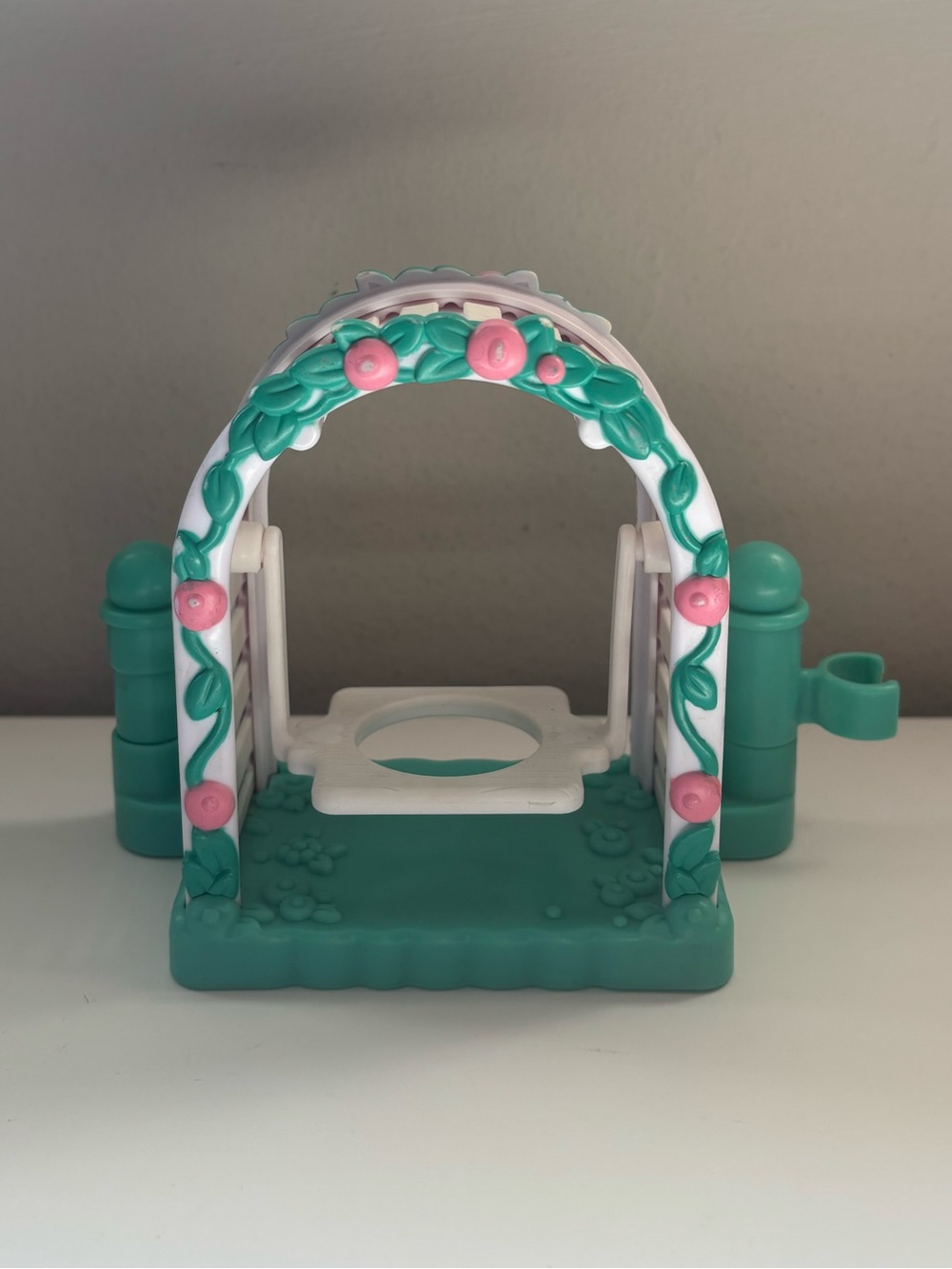 Fisher price little people garden arch swing replacement from the tea party set